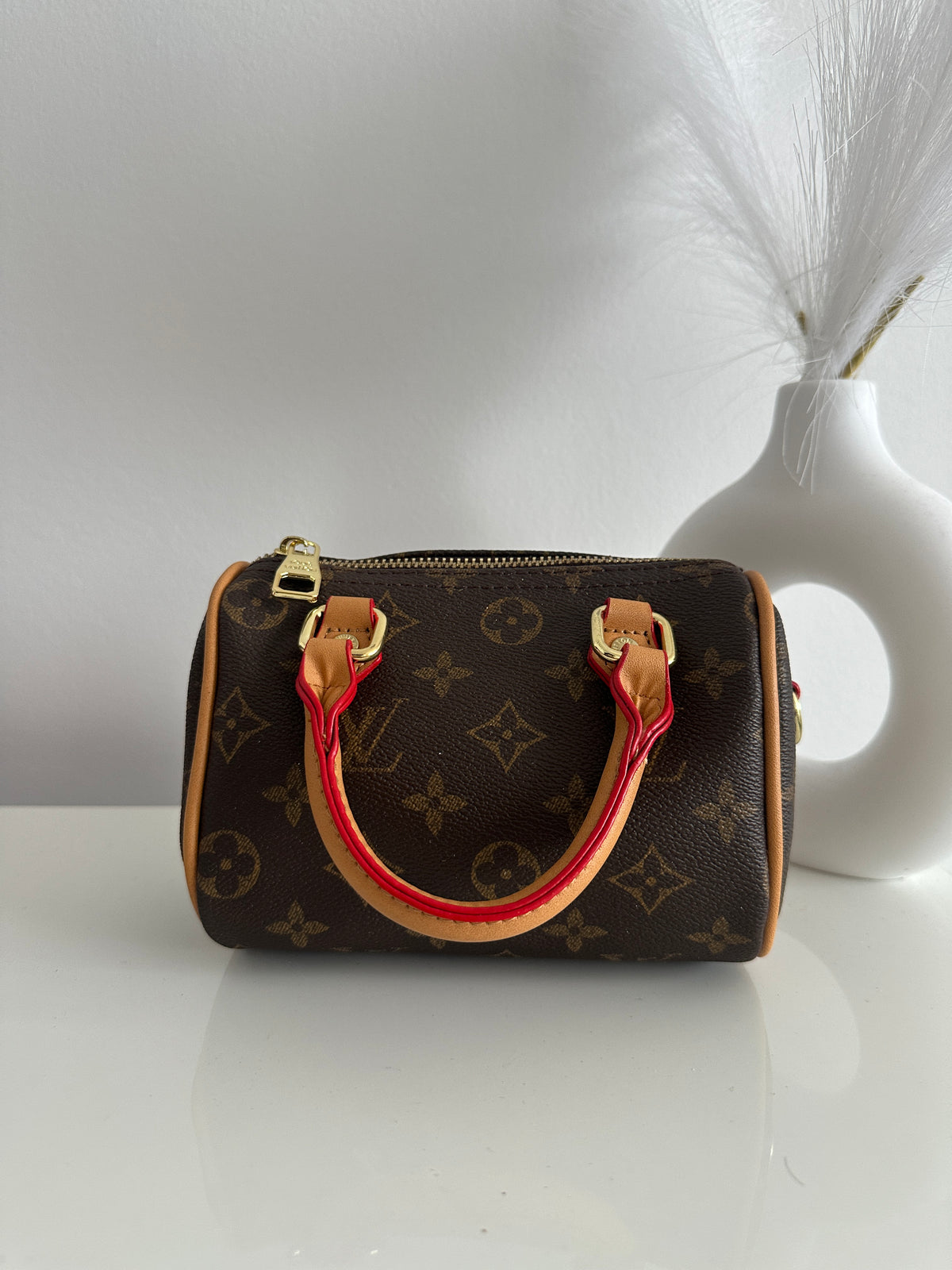 Mini LV