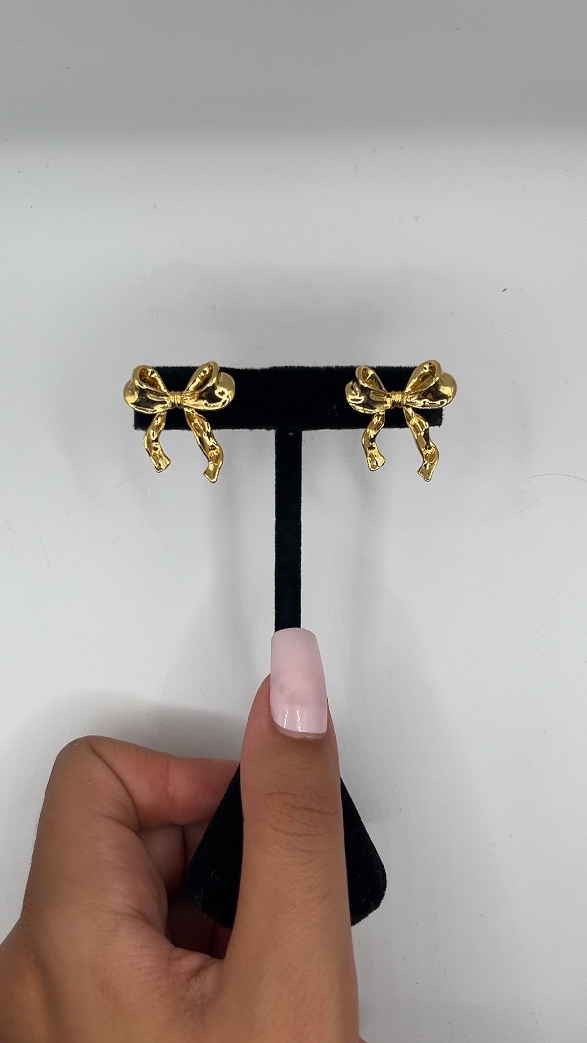 Boucle d’oreille boucle